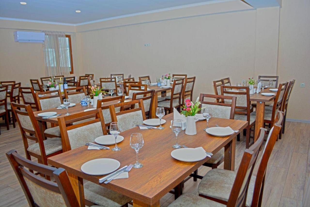 G&G Hotel Тбилиси Екстериор снимка